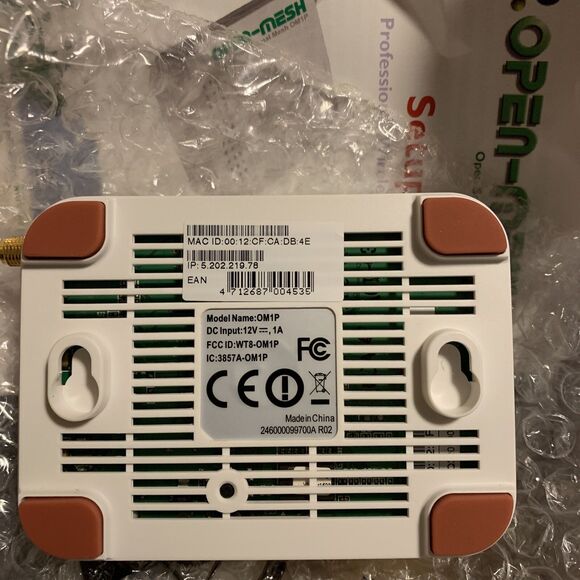 New Open-Mesh Professional Mesh Wireless Router  OM1P - Picture 5 of 6